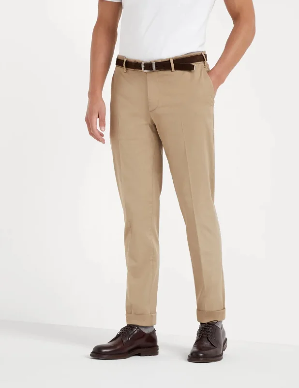 Garment-dyed Italian fit trousers | Brown