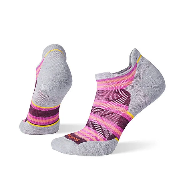 Women's Run Targeted Cushion Stripe Low Ankle Socks